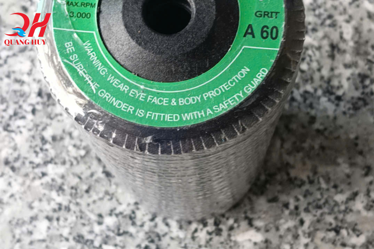 Nhám xếp xanh A60