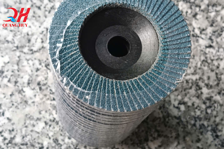 Nhám xếp xanh A60